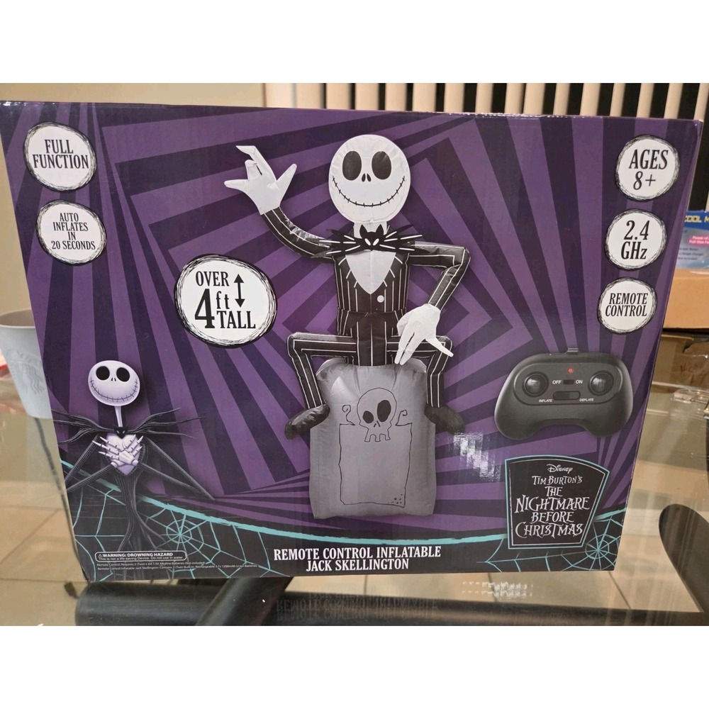 The Nightmare Before Christmas 4 ft Jack Skellington Remote Control Inflatable